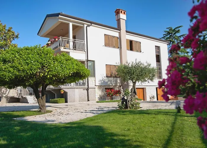 Apartments Vili